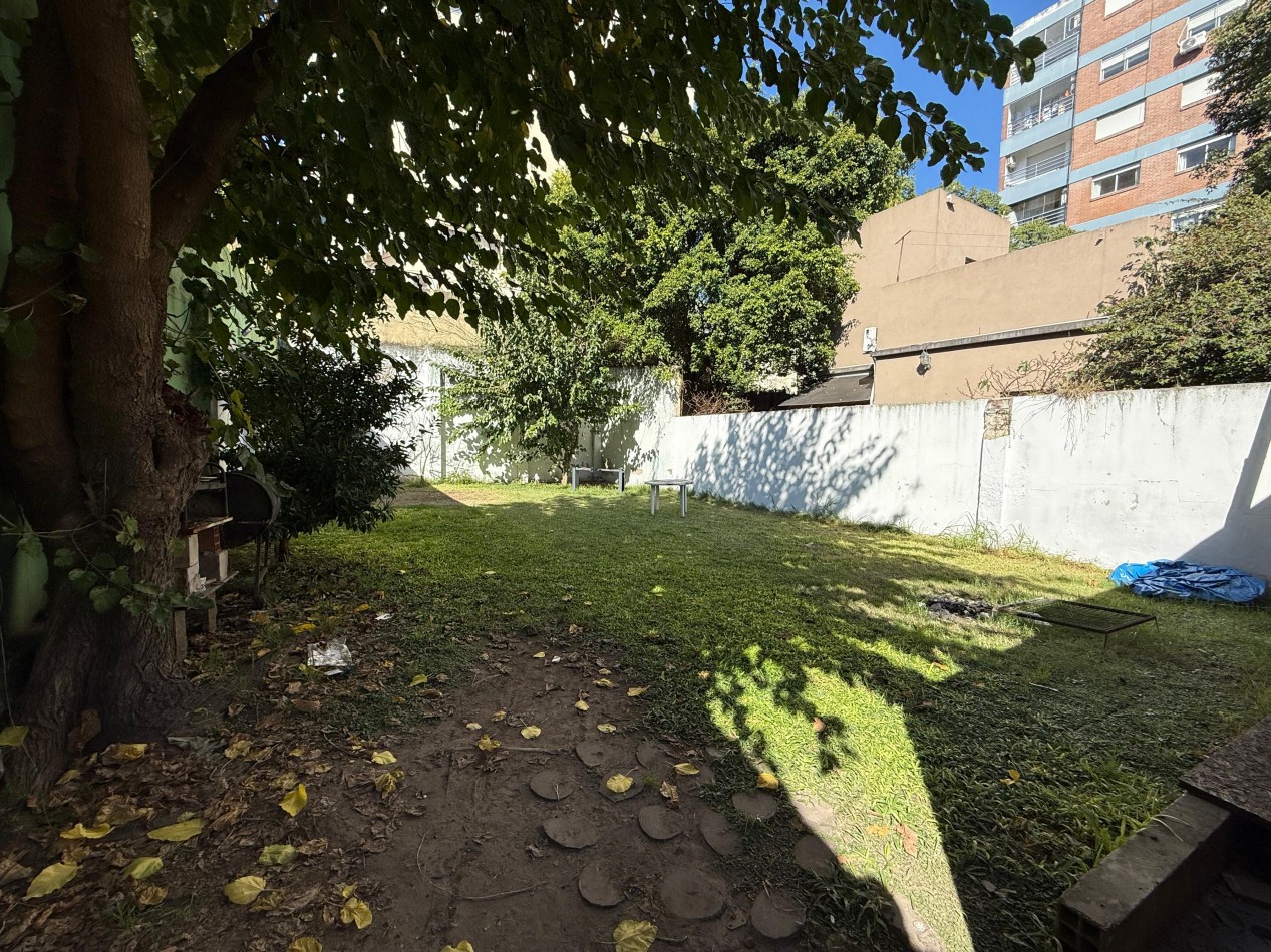 Casa en venta - Ramos Mejia centro