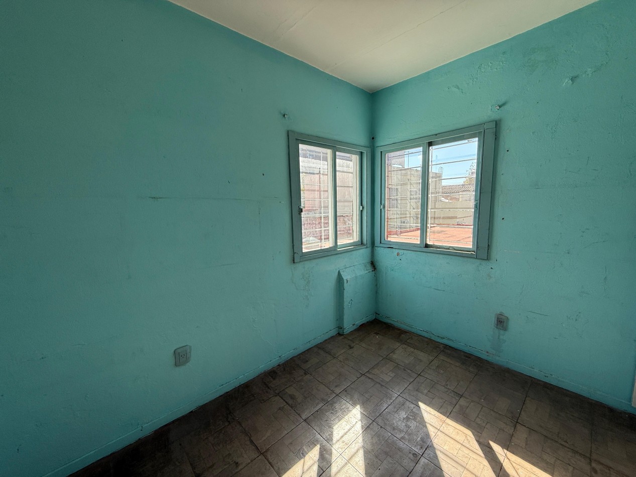 Casa en venta - Ramos Mejia centro