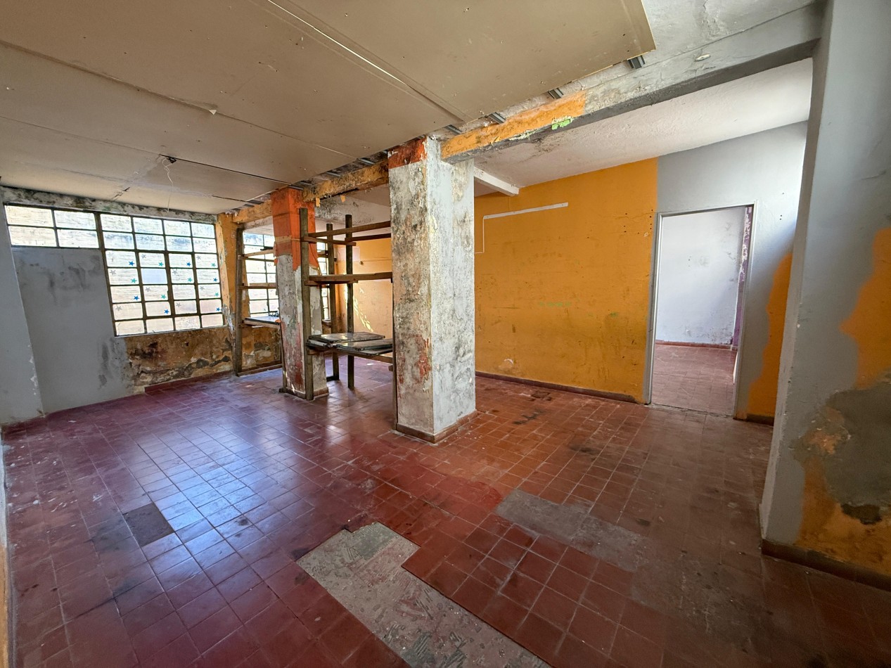 Casa en venta - Ramos Mejia centro