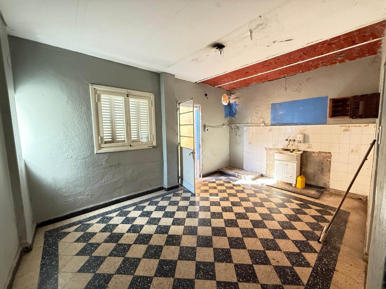 Casa en venta - Ramos Mejia centro