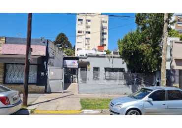Casa en venta - Ramos Mejia centro