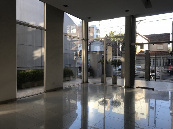 3 Ambientes de Categoría en Torre Cabral Plaza