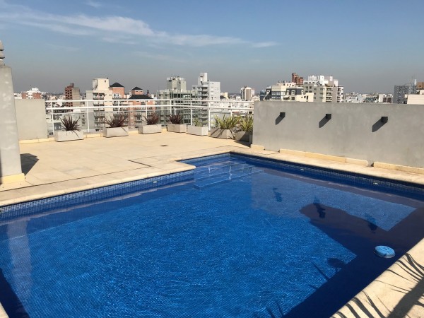 3 Ambientes de Categoría en Torre Cabral Plaza