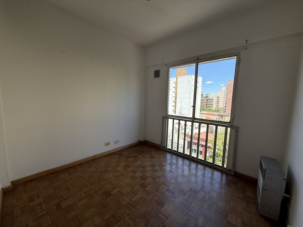 Venta de Departamento de 2 Ambientes en Ramos Mejia