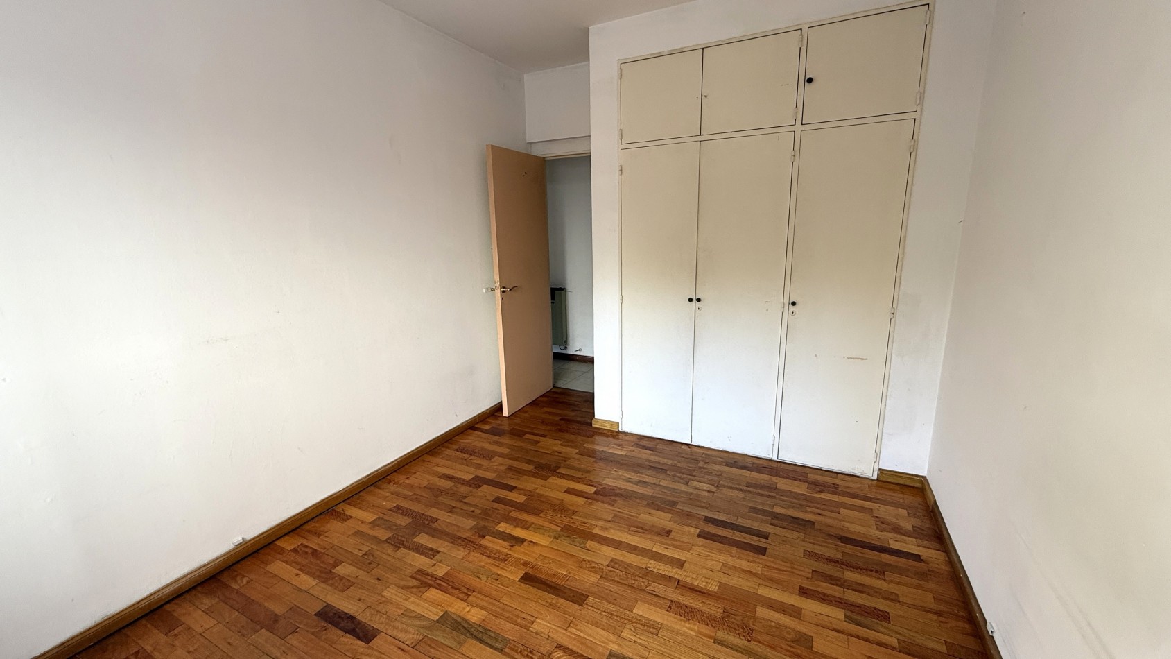 3 ambientes con balcon en venta