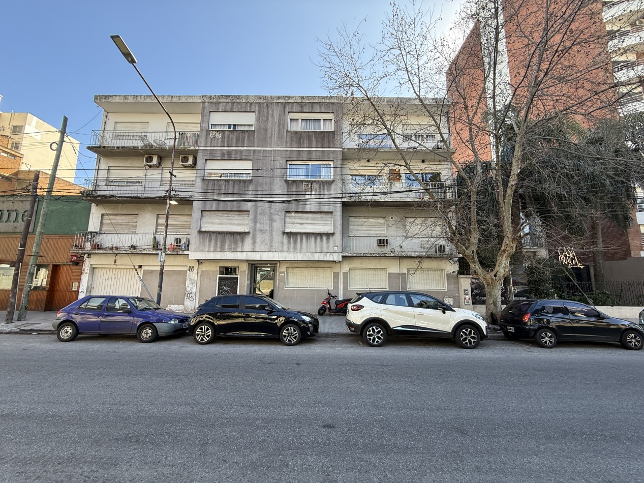 3 ambientes con cochera en venta