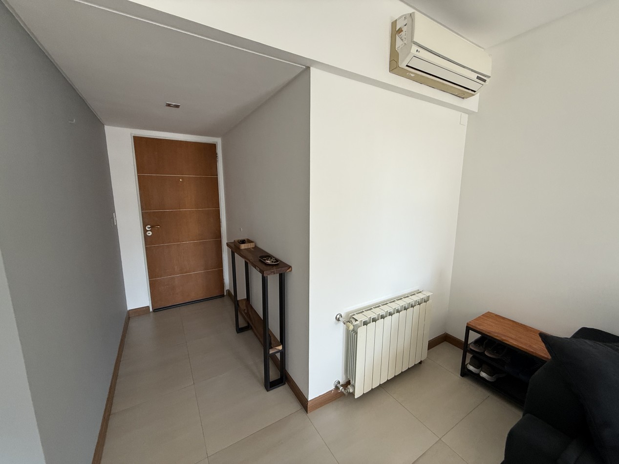 3 Ambientes con Cochera - Edificio de Categoria