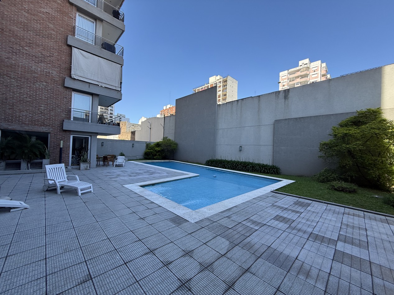 3 Ambientes con Cochera - Edificio de Categoria