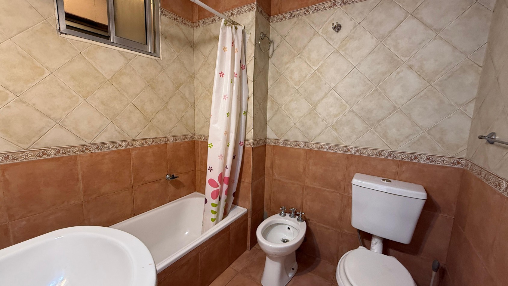 3 ambientes en alquiler - Ramos Mejia