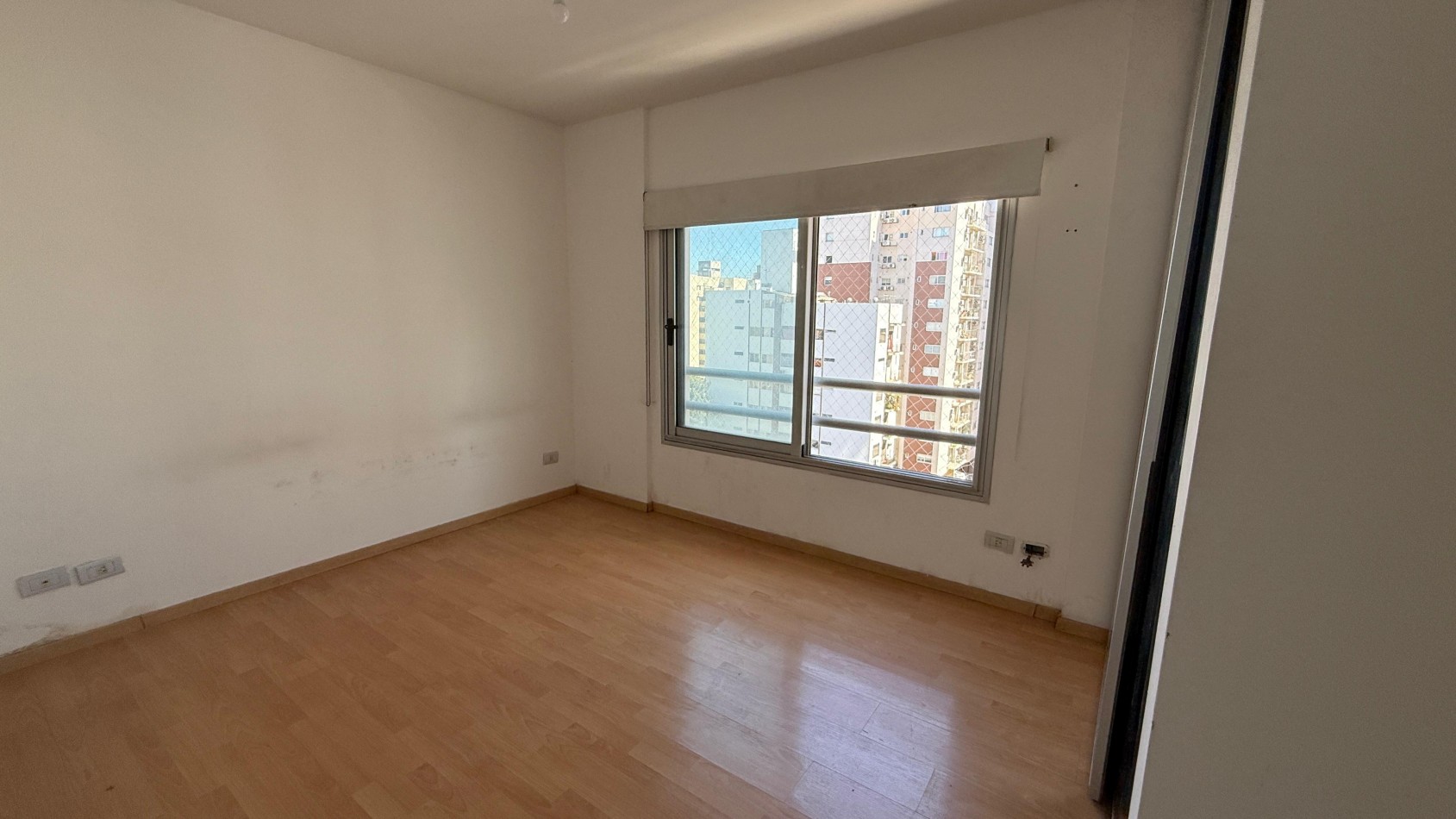 2 ambientes en venta - Torres Florencia - Ramos Meja