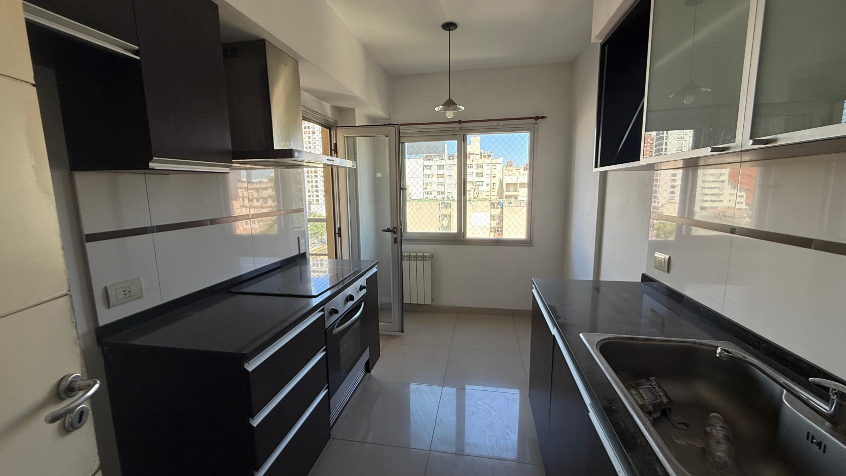2 ambientes en venta - Torres Florencia - Ramos Meja