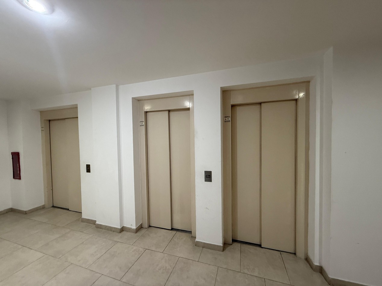 2 ambientes en venta - Torres Florencia - Ramos Meja