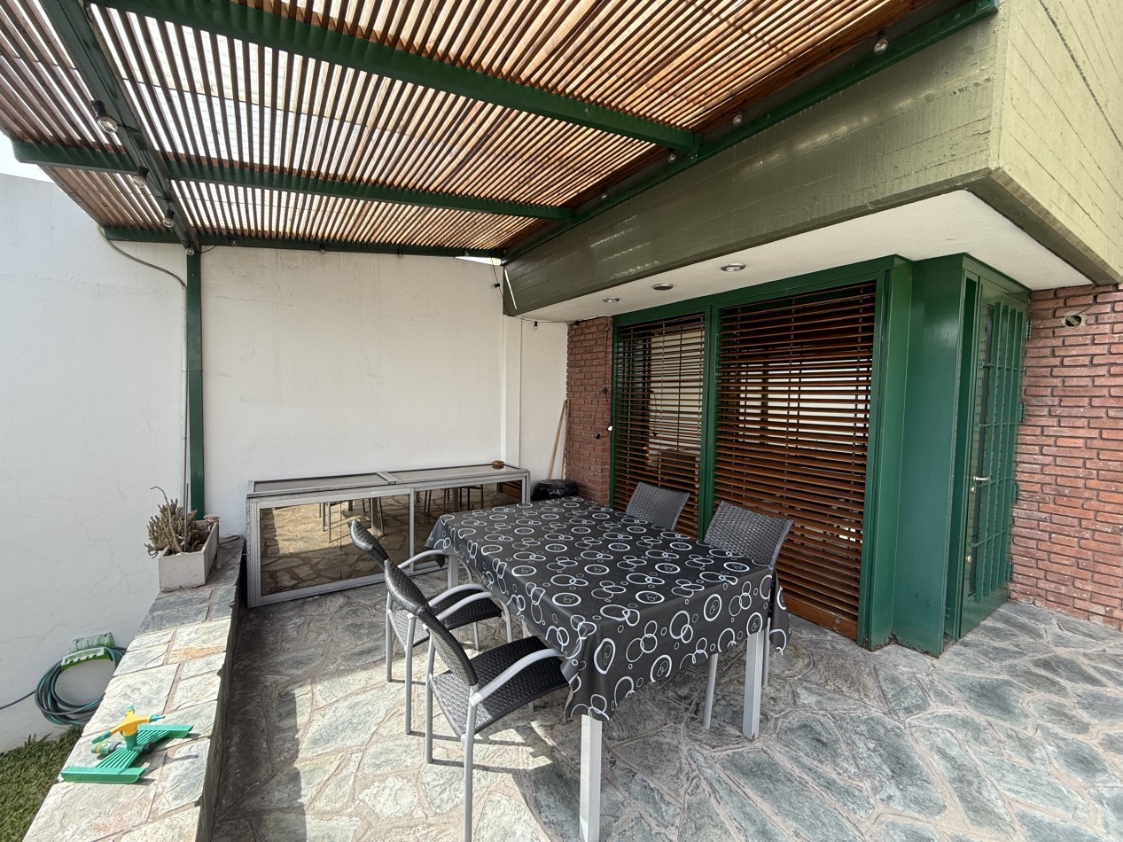 Chalet de categoria en venta - Ramos Mejia