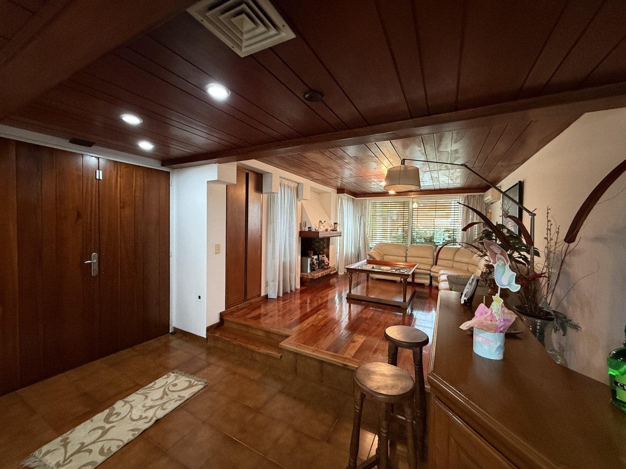 Chalet de categoria en venta - Ramos Mejia