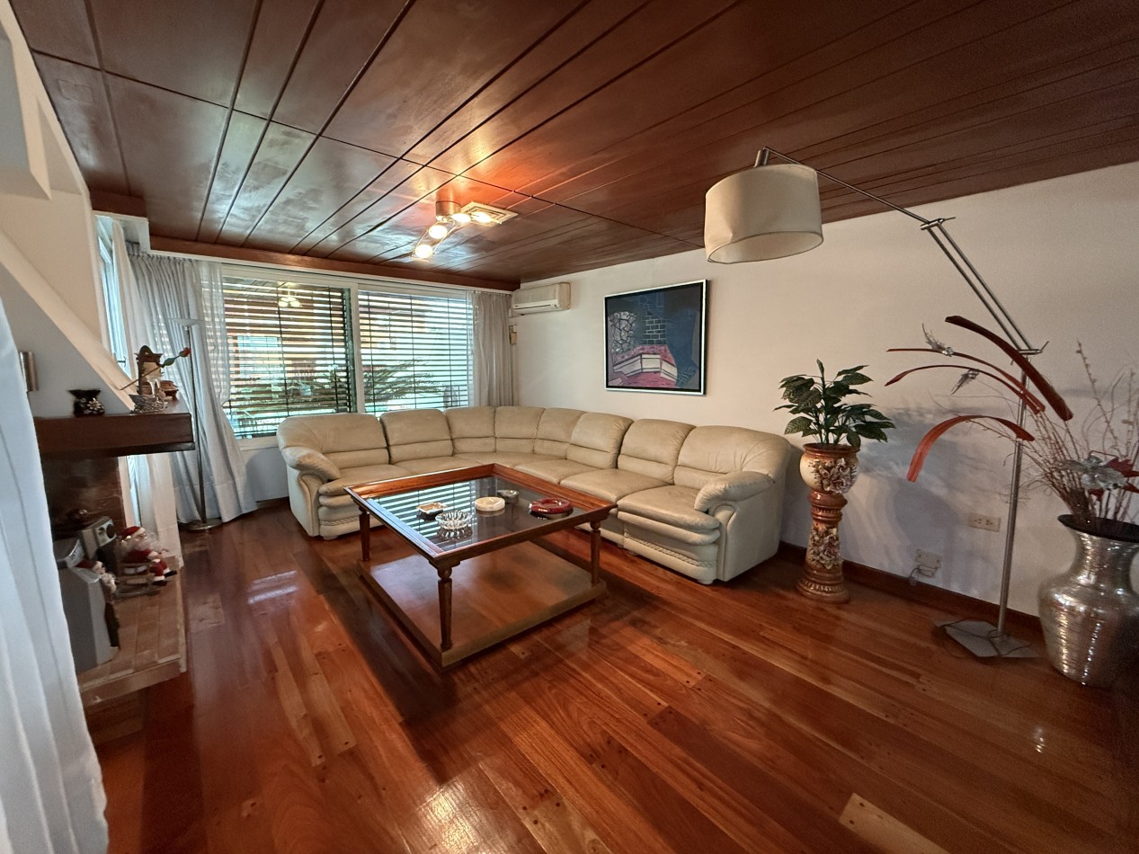 Chalet de categoria en venta - Ramos Mejia