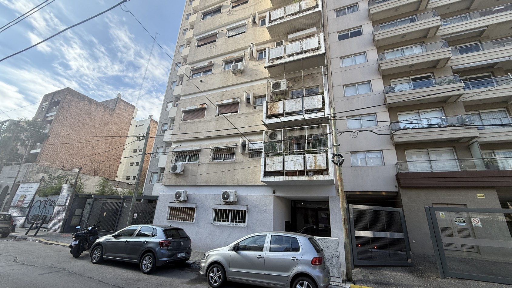 Venta 3 ambientes al frente con balcon 