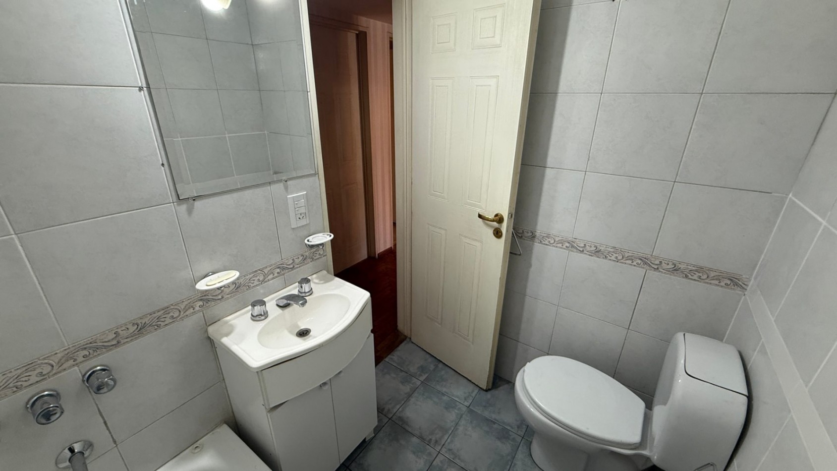 Departamento en venta 4 ambientes con cochera