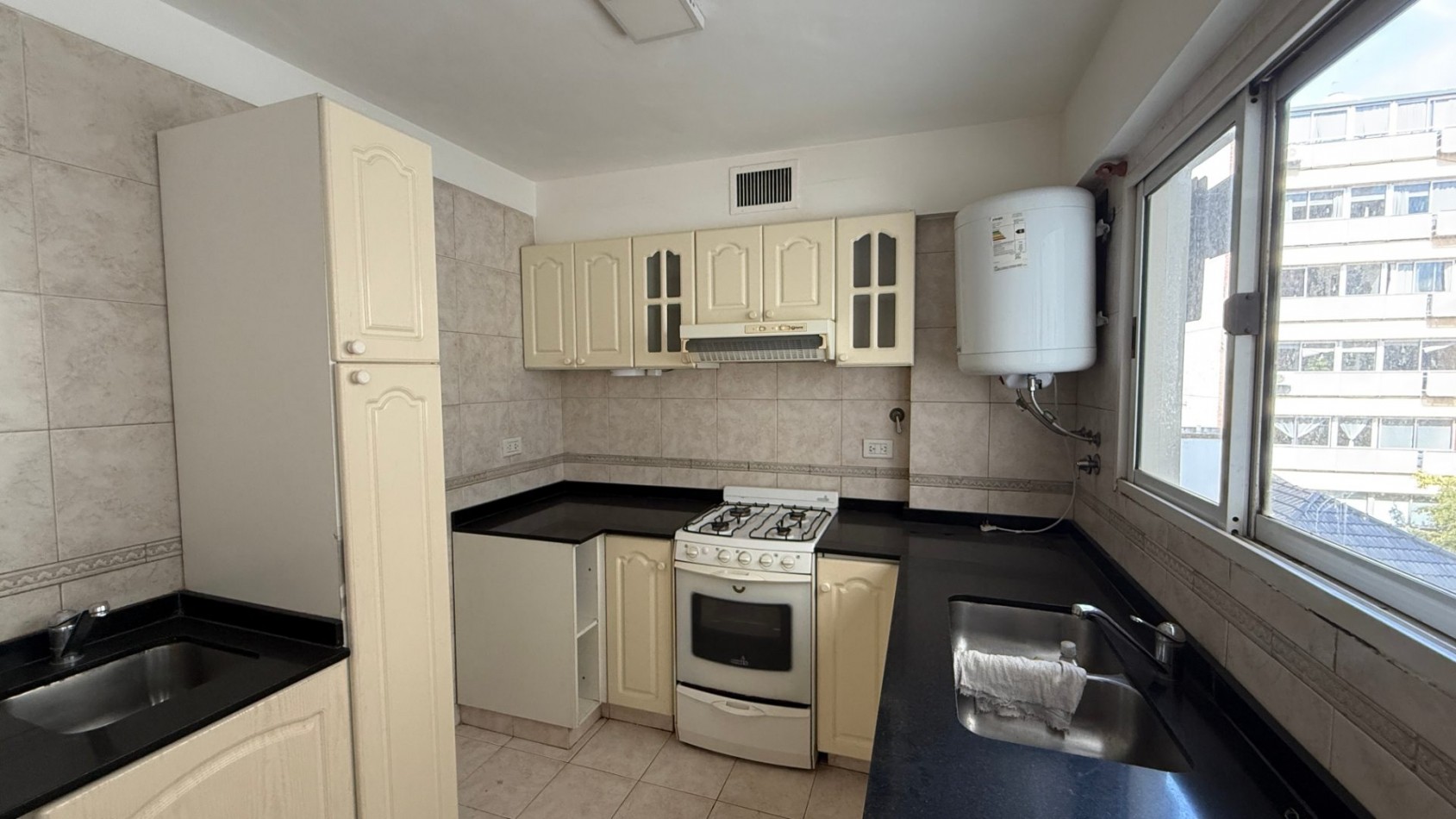Departamento en venta 4 ambientes con cochera