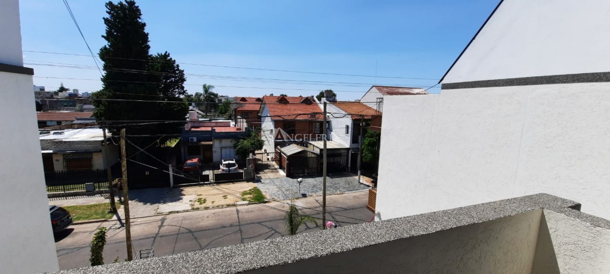 2 ambientes con cochera y terraza propia