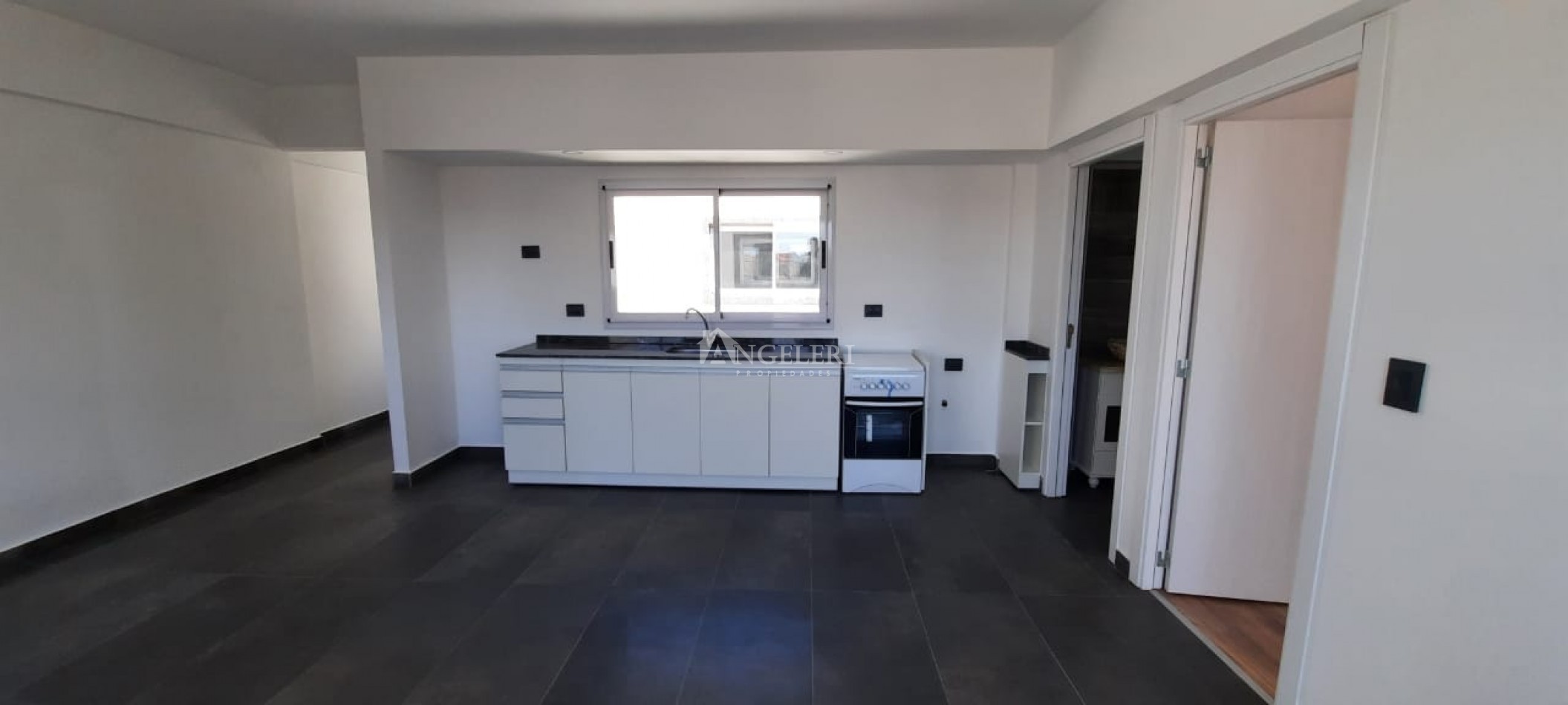 2 ambientes con cochera y terraza propia