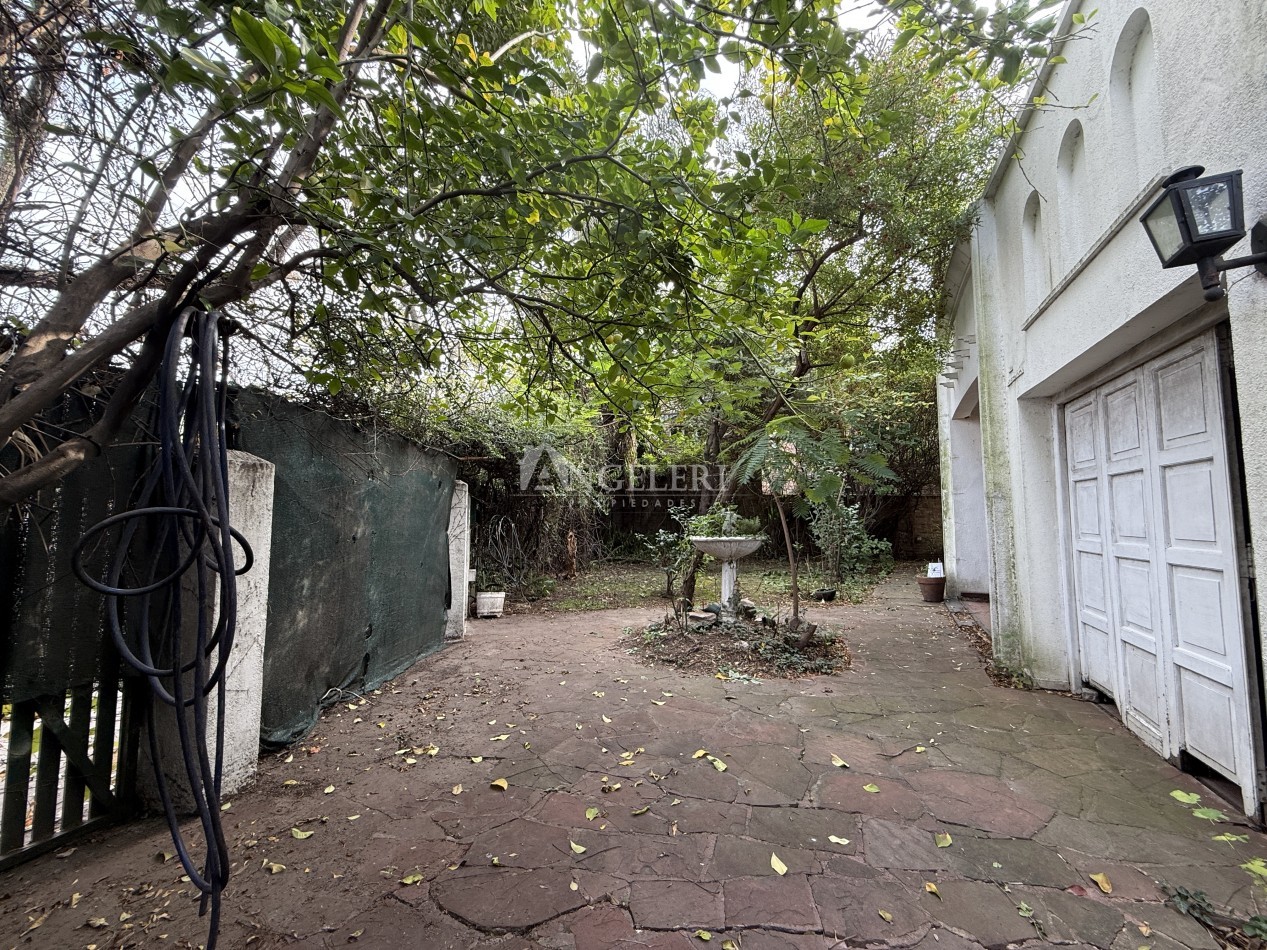 Casa de estilo en Haedo chico
