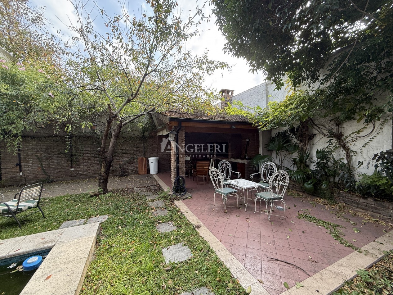 Casa de estilo en Haedo chico
