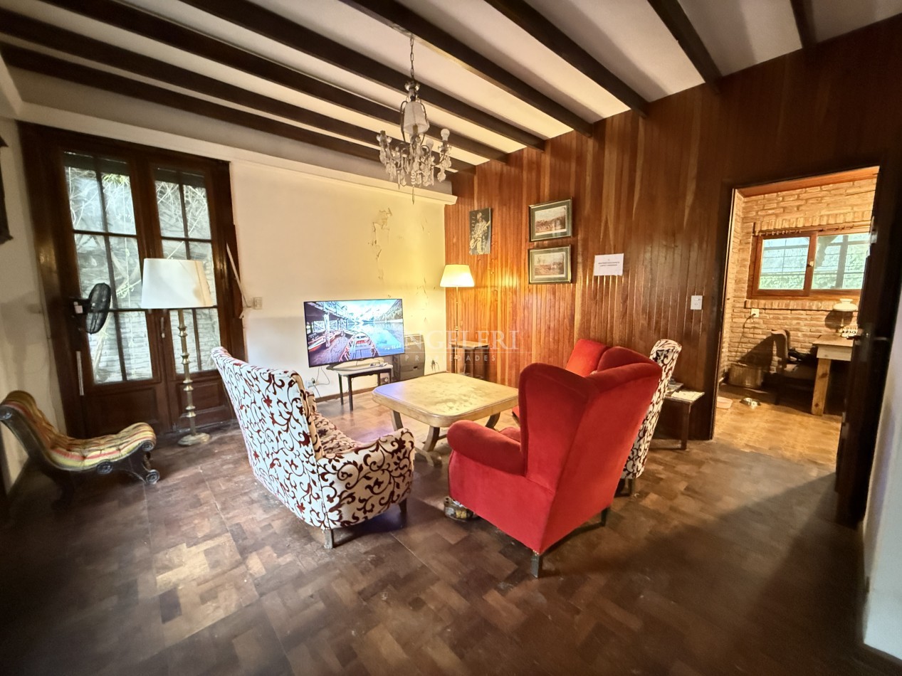 Casa de estilo en Haedo chico
